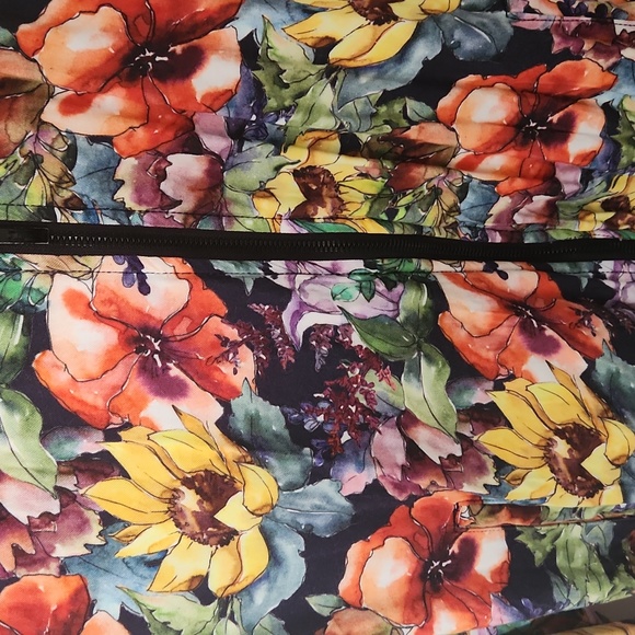 Denim and flower floral Varsity jacket - Picture 3 of 6